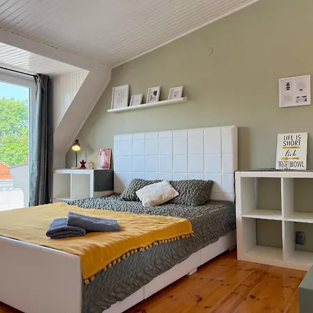Ubytování v soukromí Stary Jesionowa 14 P4 *